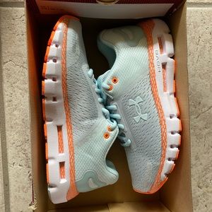Women's Under Armour Halo Gray-Orange Spark Shoes.